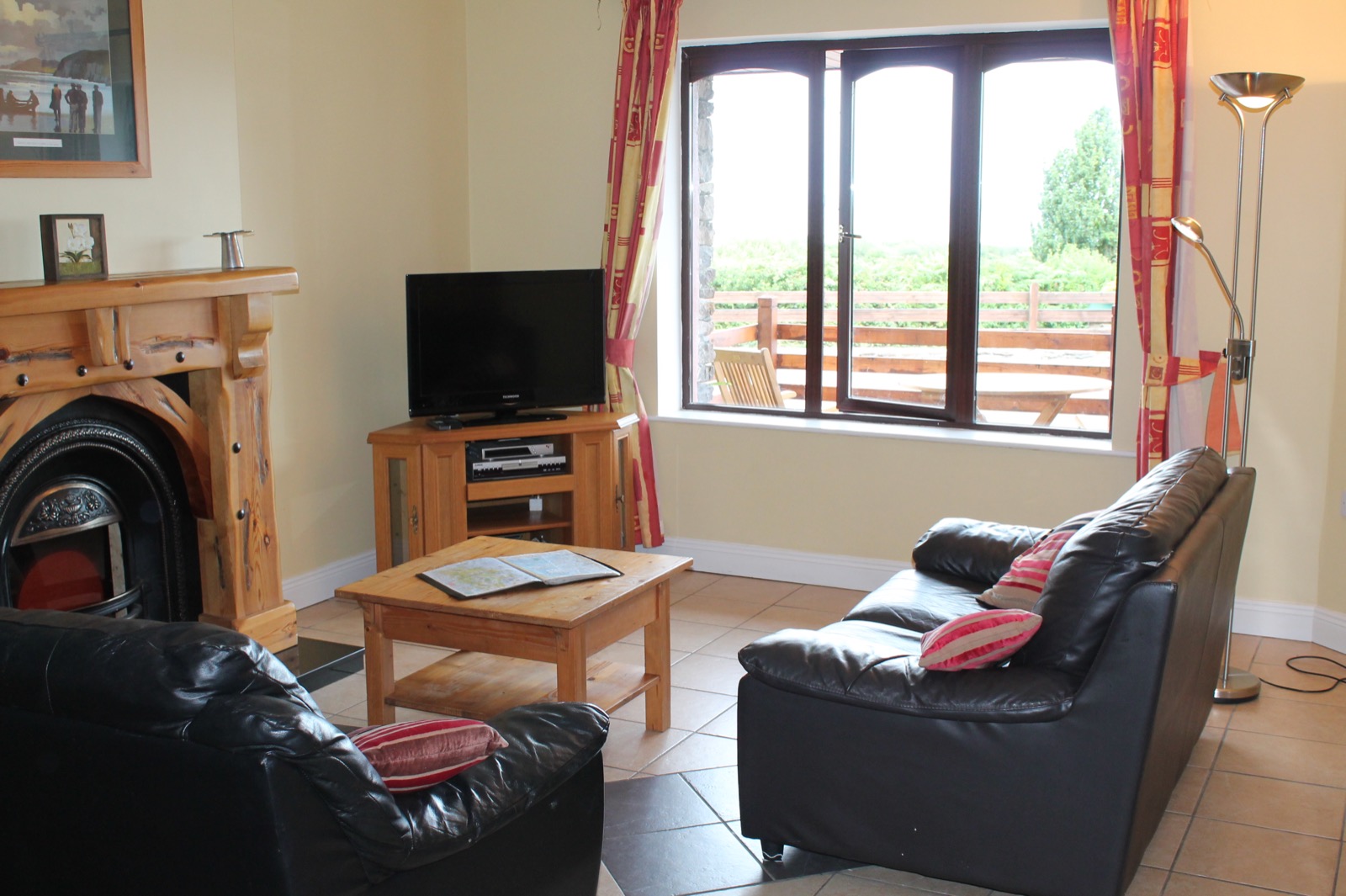 Tralee Bay Self Catering Apartments - 2 Bedrooms